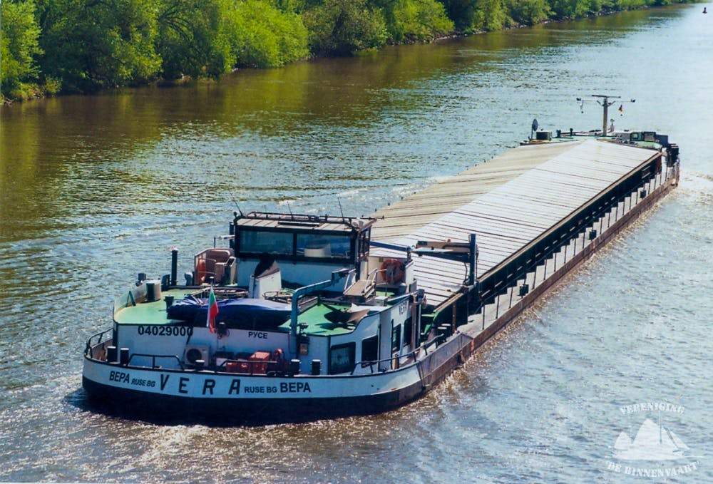 Vera — thumbnail 2